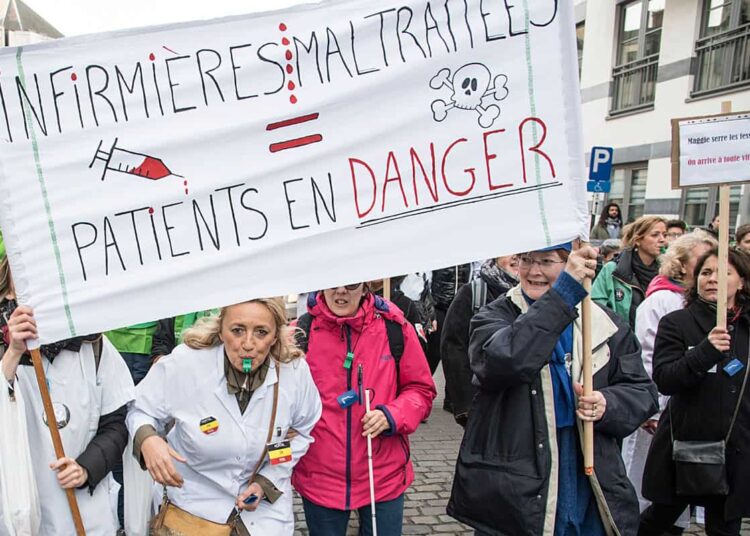 manifestation à bruxelles - étudiant - kotplanet