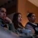 pexels-ron-lach-Jeunesdevantlatélé- Comment regarder le Super Bowl quand on est étudiant ?