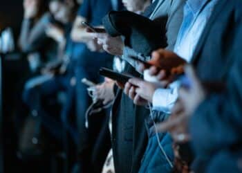camilo-jimenez-téléphone-6 astuces pour se débarrasser de son téléphone-unsplash