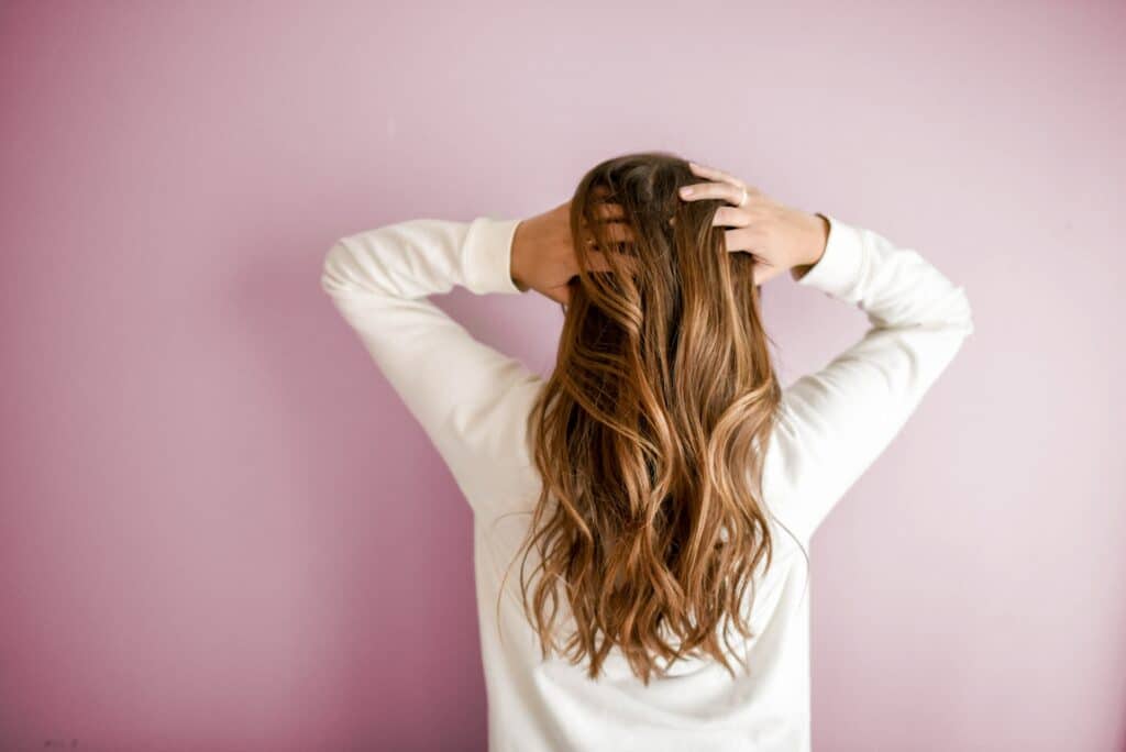 5 accessoires pour s'occuper de ses cheveux quand on est étudiant