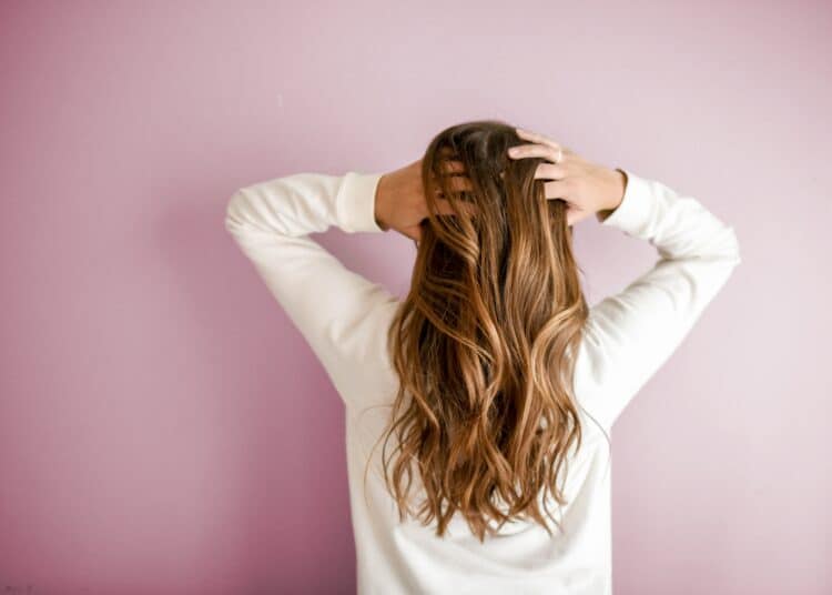 5 accessoires pour s'occuper de ses cheveux quand on est étudiant