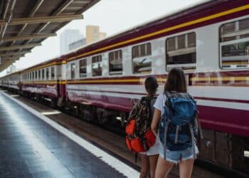 pexels-ketut-subiyanto-train-900 pass offerts aux jeunes Belges pour découvrir l’Europe en train
