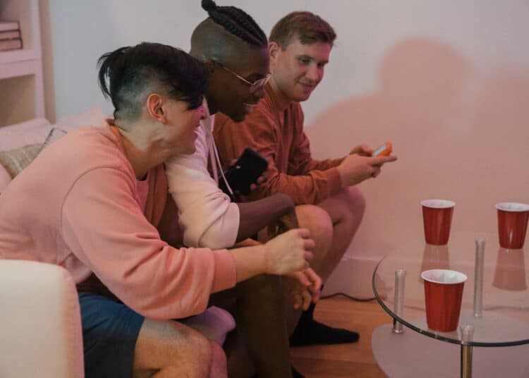 5 jeux de société pour une soirée étudiante entre potes