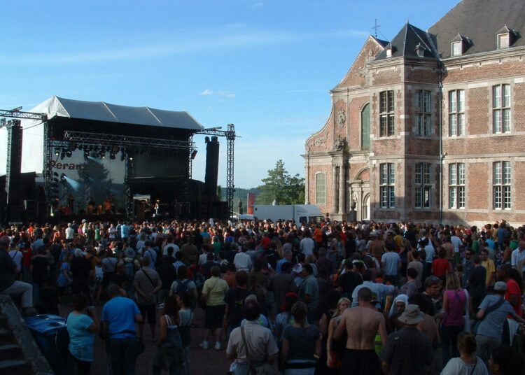 esperanzah 1 wiki commons