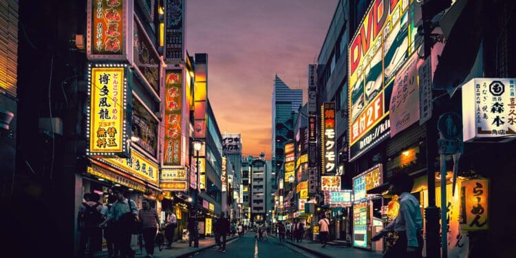 pexels-aleksandar-pasaric- ville du japon - Pourquoi faire un voyage linguistique au Japon