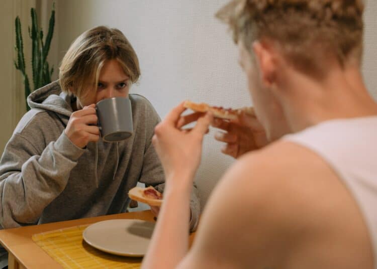 pexels-cottonbro-studio- Les bases de la cuisine pour pouvoir se débrouiller en kot