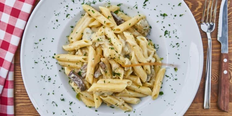 Les bonnes pâtes au chorizo entre étudiants