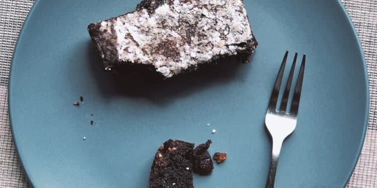 Le gâteau au chocolat qui fera plaisir à tous tes colocs