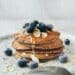 Recette de pancakes myrtilles réconfortants pour un après-midi entre étudiants