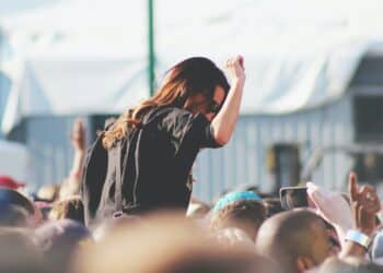 unsplash - joey-thompson- L'horoscope de l'étudiant en festival