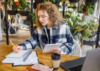 Guide de l’étudiant jobiste – Comment trouver son job étudiant ?