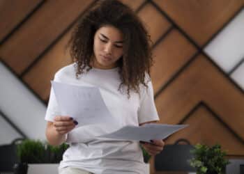 Guide de l’étudiant jobiste – Les documents importants de ton job