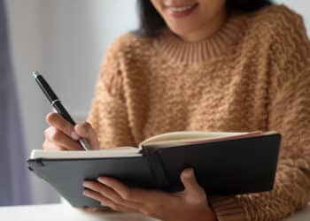 Nouvelle année, nouveau toi : 5 résolutions réalistes que tu peux vraiment tenir