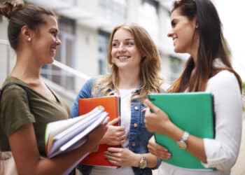 Guide des salons étudiants – Quelles études choisir ?