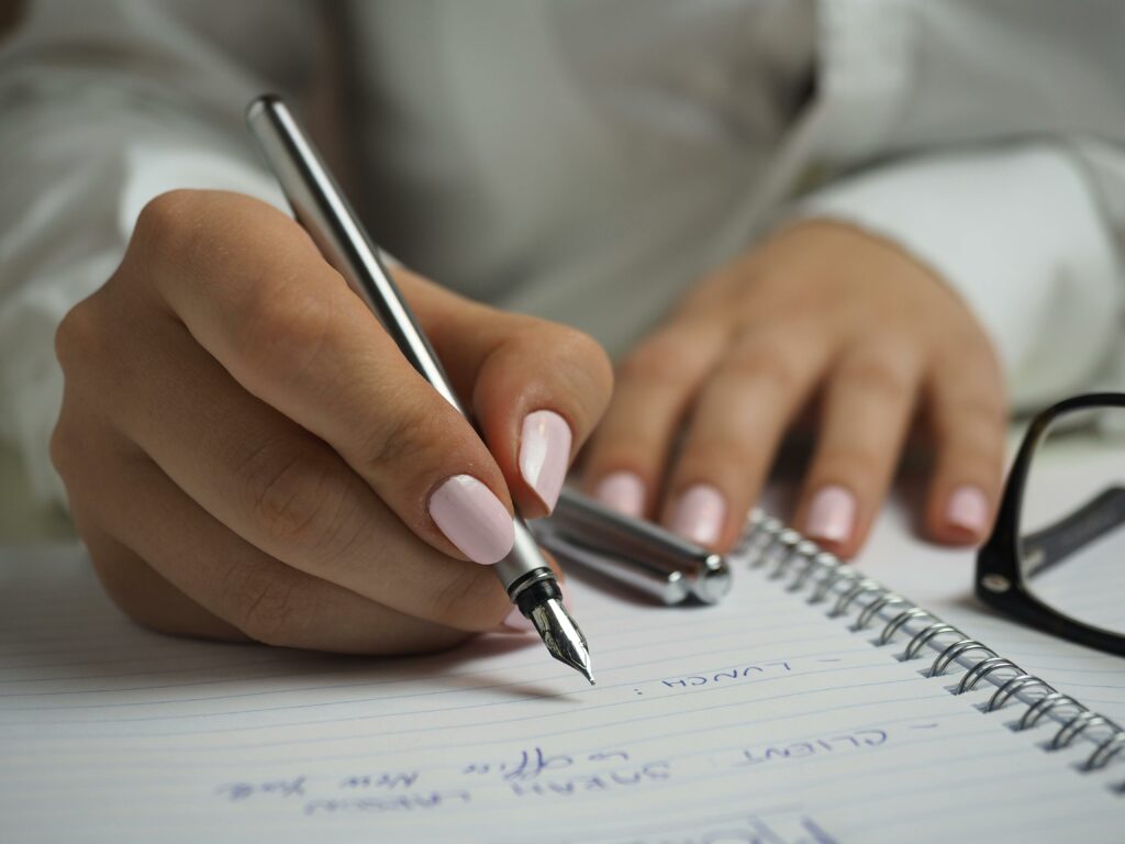 pexels-energepiccom-4 tips om te stoppen met nagelbijten als student