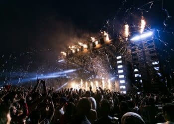 pexels-wendy-wei-personnes à un festival-article 2 les festivals à faire en été en Belgique