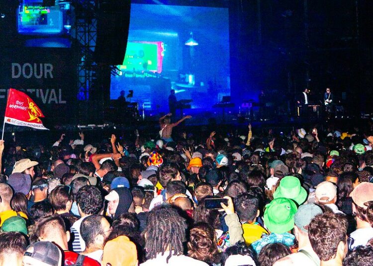 6 artistes à ne pas manquer au Dour Festival 2024