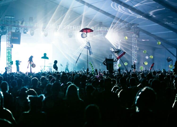 pexels-wendy-wei-festival de musique en pleine ébullition-4 artistes à ne pas manquer au festival Esperanzah 2024