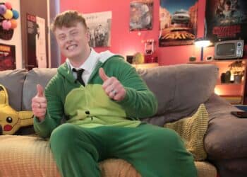 Te préparer aux élections 2024 : découvre la Pyjama Partis d’Hugo sur RTLplay