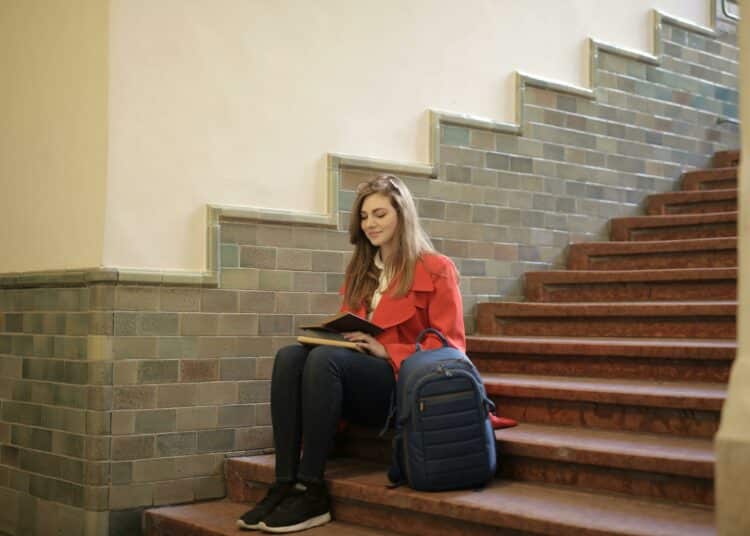 pexels-olly - Si tu commences bientôt tes études supérieures, ces 5 memes sont pour toi