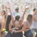 pexels-wendywei-étudiantes en festival - Ta checklist pour Dour 2024