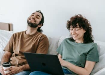 pexels-blue-bird- 4 tips voor studenten die hun eerste jaar in het hoger onderwijs starten