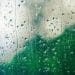 pexels-pixabay-fenêtre de pluie-7 moyens d'aimer la pluie quand on est étudiant en Belgique