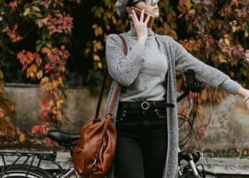 freepik - 4 fashion items voor studenten tijdens de herfst
