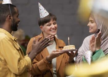 freepik - 5 originele manieren om je verjaardag te vieren als student