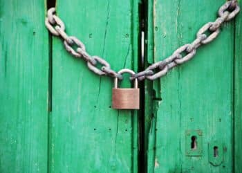 pexels-life-of-pix-4 manieren om je kot extra te beveiligen als student