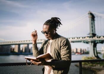 pexels-ketut-subiyanto-4 redenen om als student aan positive journaling te doen