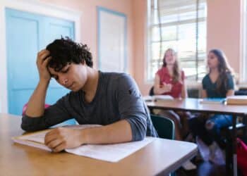 pexels-rdne-5 dingen die studenten niet mogen vergeten op de dag van een examen
