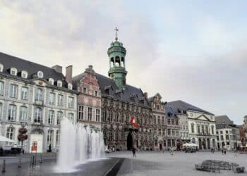 Unsplash-Alexis Mette-ville de Mons-8 endroits où manger pendant ta pause de midi à Mons