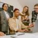 pexels-tima miroshnichenko- étudiants autour d'un pc - X astuces pour lancer son projet pendant ses études ?.jpg