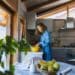 pexels-anastasia-shuraeva - Si tu ne sais pas cuisiner, ces 5 memes sont pour toi