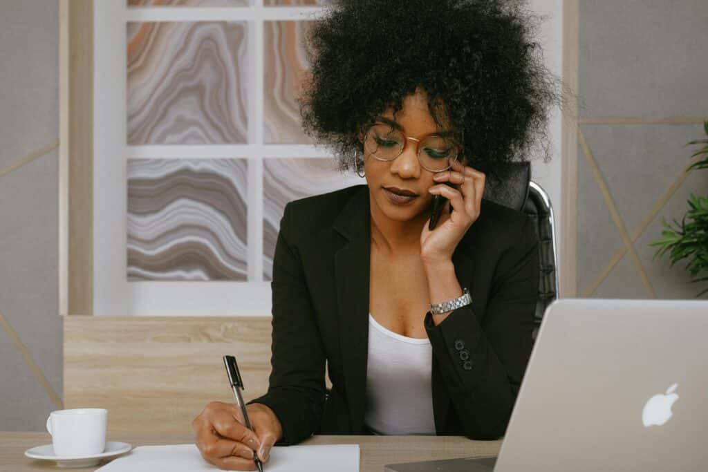 pexels-shvetsa-5 starterstips voor studenten die een eigen bedrijf willen