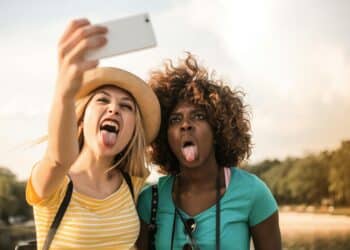 pexels-olly-6 dingen die je zeker moet doen tijdens je studentenjaren