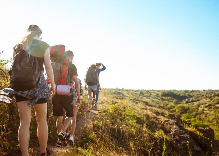 4 produits essentiels pour des randonnées inoubliables