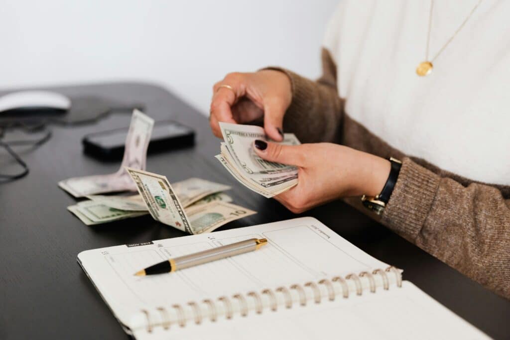 Hoe maak ik als student een eenvoudig maandelijks budget?