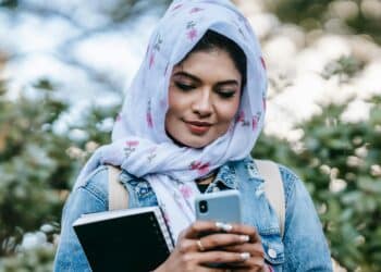 4 handige platformen om te communiceren met medestudenten