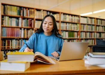 4 redenen om aan een hogeschool te studeren