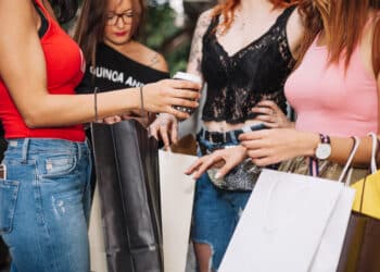 Bon plan étudiant : comment obtenir une réduction étudiante chez Mango Outlet quand on est étudiant ?