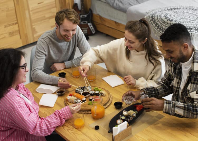 Les essentiels pour une soirée sushi entre étudiants