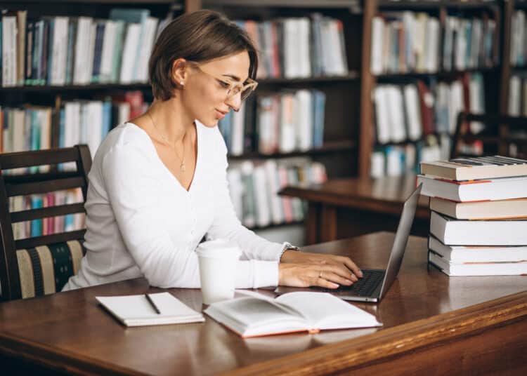 Bon plan étudiant : Comment profiter de ta réduction étudiante chez GetAbstract ?