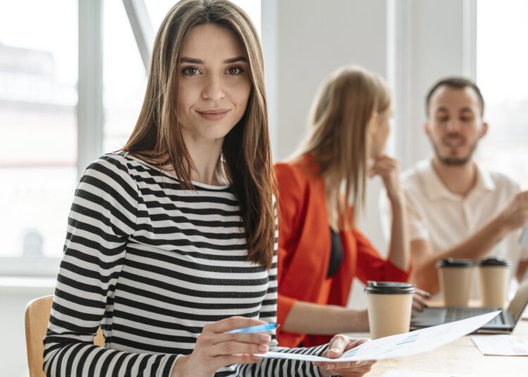 Salaire ou bonne ambiance : quel choix pour la gen z au travail ?