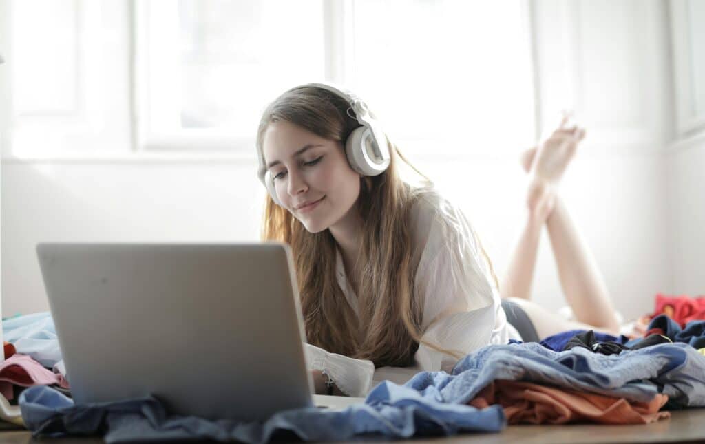 Quel type de série devrais-tu regarder à côté des cours ?
