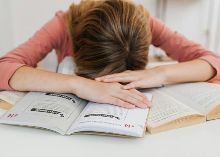 pexels-karolina-grabowska - Si ta seconde session approche, ces 5 memes sont pour toi