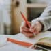 Notes à la main vs notes numériques : quel est le mieux ?