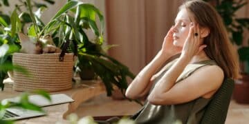 Hoe overleef je een extraverte omgeving als introverte student