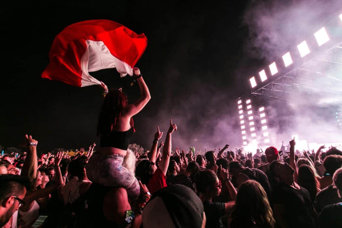6 essentials voor studenten op festivals